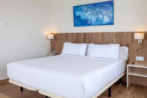 Playasol Aquapark & Spa Hotel - image 7