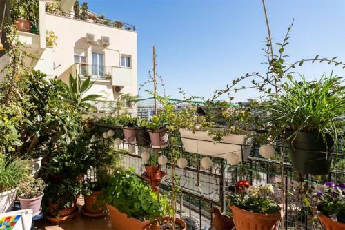 Large Room e Small Private Bathroom Between Mondello Beach and Old Town! Free Park!, Palermo (fotografie 10)