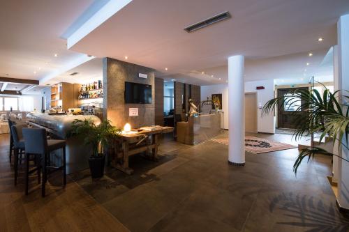 Golden Park Resort - image 7