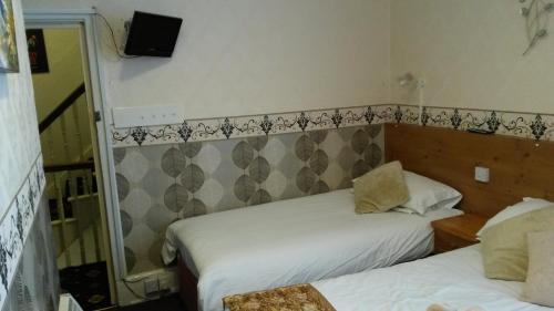 The Derby Hotel - image 5