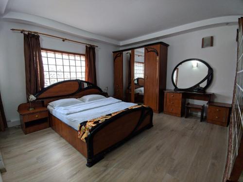 Pension Casa Samurai - Tap to explore photos