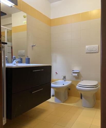 Bathroom, Cozy Studio by train Station in Desio