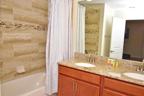1586SW-Champions Retreat S in Davenport, USA