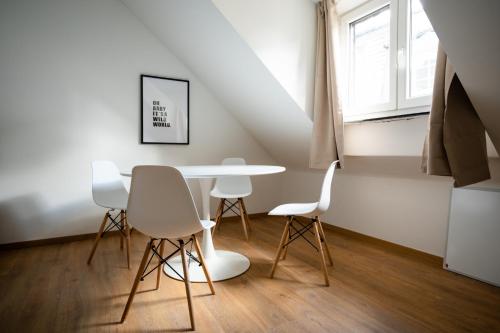 Top Old Town Apartment 2 baths, Düsseldorf (photo 8)