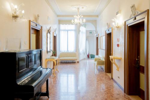 Közös társalgó / TV, Hotel Ateneo near Correr Múzeum