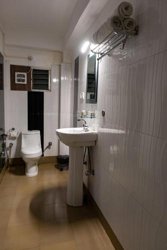 Double Room with Mountain View image 5