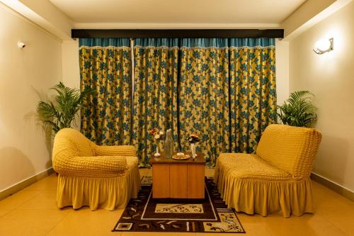 Double Room with Mountain View image 2
