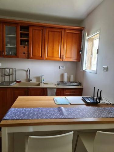 Kitchen, Lovely Apt Close to Beach in Nahariya