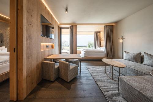 Santre dolomythic home in Bressanone