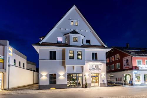 A szálláshely kívülről, BOLLWERK Lifestyle Hotel, automatisiertes Hotel mit Self Check In in Immenstadt im Allgau
