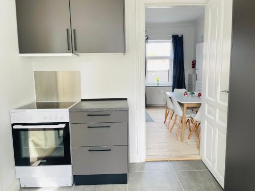aday - Beautiful 2 bedrooms apartment in the heart of Frederikshavn in เฟรเดริคชาฟน์