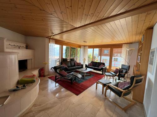  Villa Nora in Faulensee