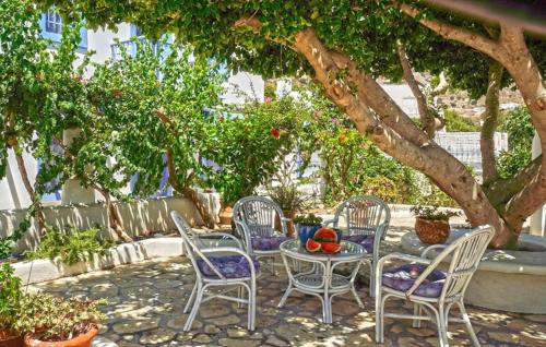PLEIADES a perfect Greek getaway near the beach in Alinda Leros