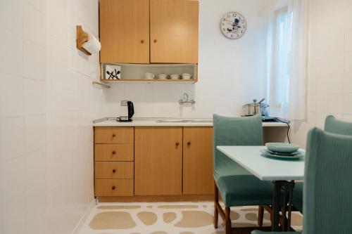 편의 시설/서비스, Sea View apartment Dione in 아노 카마리온