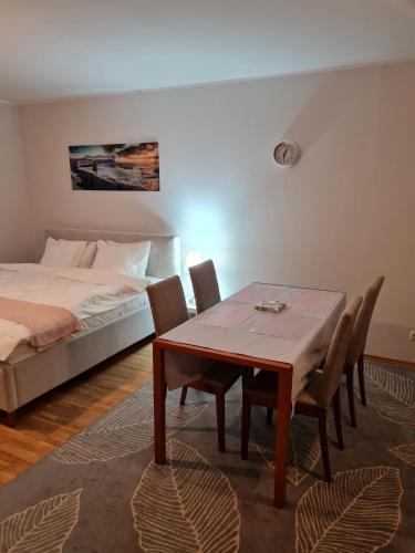 Spacious studio apartment in city center Tallinn, Tallinn (photo 7)