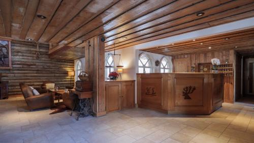 ردهة, Hotel Le Labrador in ليه جاودينايس