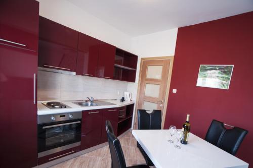 Konyha, Apartments Toka in Petrcane Városközpont