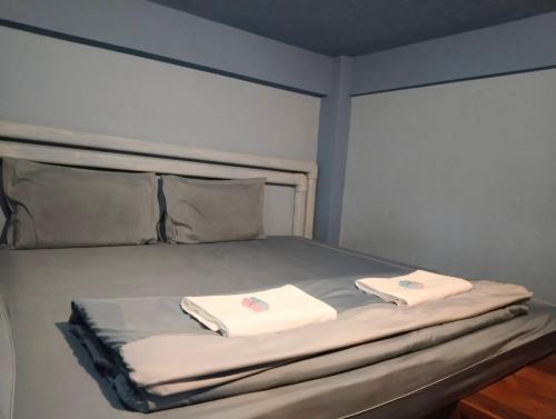 Double room, shared bathroom