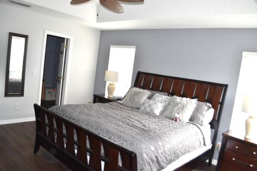 344BONVILLE-Stargazer (B)