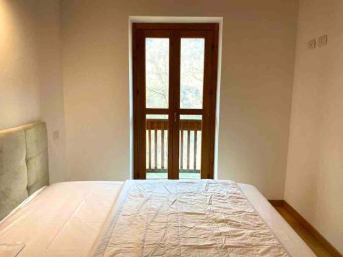  Chalet Pino-Valmalenco in Torre di Santa Maria