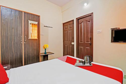 OYO Mn Residency Near Ragigudda Sri Prasanna Anjaneyaswamy Temple