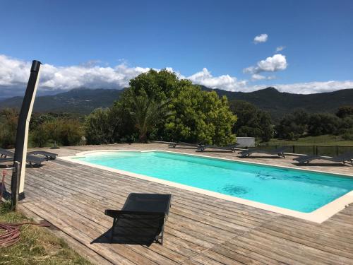 La villa Thomas avec piscine chauffée, classée 4 étoiles