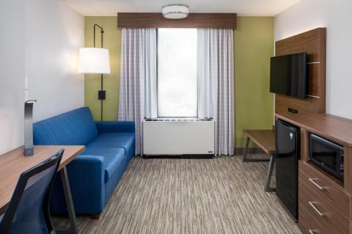 Holiday Inn Express Atlanta Airport-College Park, an IHG Hotel