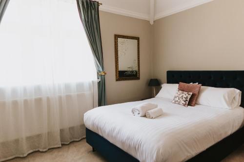 Healing Manor Hotel - image 7