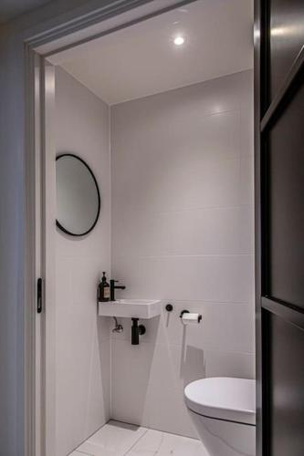 Cloud Nine - romantic & design app in city center! Cloud Nine - romantic & design app in city center!