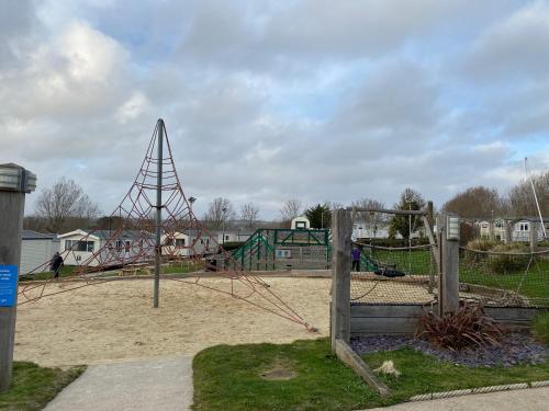 Modern & Homley 3BR Caravan, Hastings (zdjęcie 9)