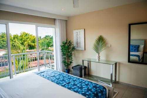 Apartment Almas Iberosta Bavaro 3BDR with Pool & Private Beach - image 2