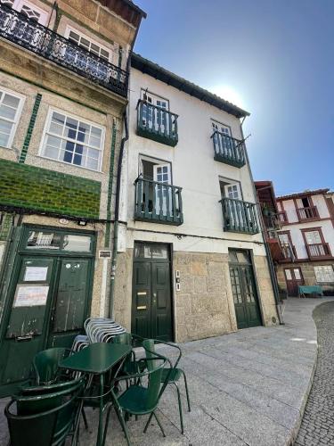 RETIRO 402 in Oliveira do Castelo