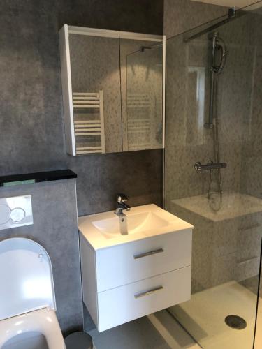 Baño, Apartment " LELLGEN " in Findel