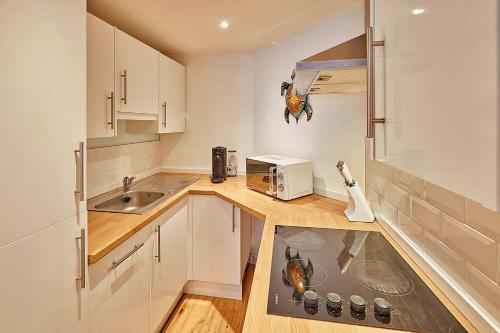 Two-Bedroom Apartment image 1