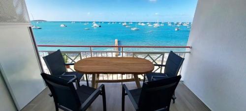 One bedroom appartement at Sandy Ground 290 m away from the beach with sea view shared pool and terrace