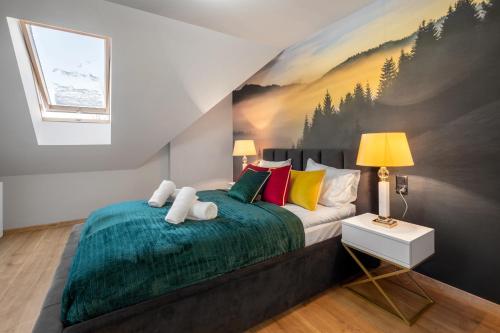 2 bedrooms, 4 beds