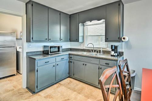 Charming Cave City Vacation Rental with Fire Pit! in Cave City, USA