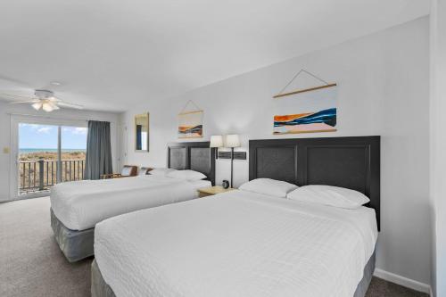 2 queen beds