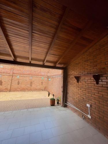 PRIVATE ROOM WITH AC CLOSE TO VALLE DEL LILI