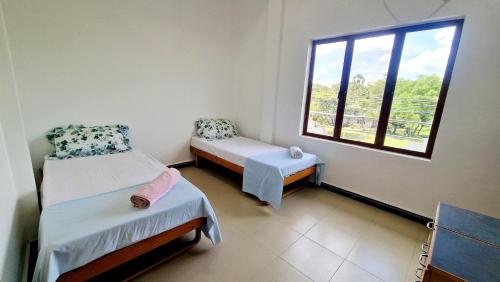 B&B Trincomalee - Salom Guest House - Bed and Breakfast Trincomalee