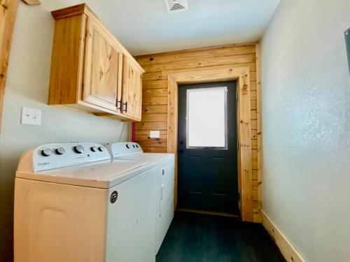 Cabin at Chitt's Creek in Emory (TX)