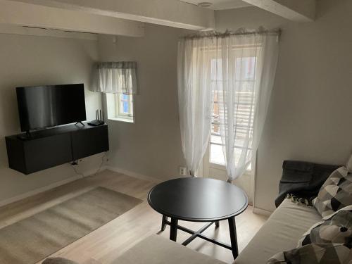 Högklint Rövar Liljas Apartment