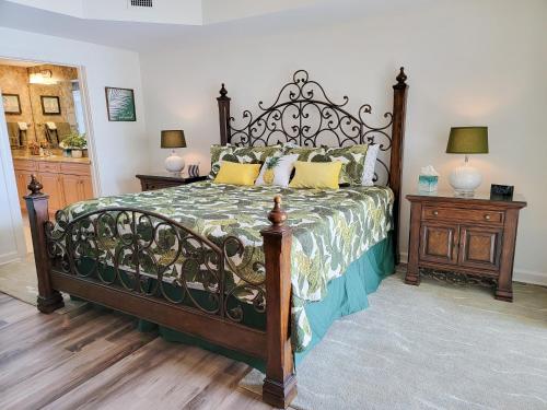 2307 Royale Palms condo - image 3