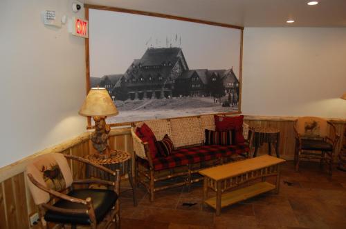 大堂, 凱利西黃石旅館 (Kelly Inn West Yellowstone) in 西黃石市中心