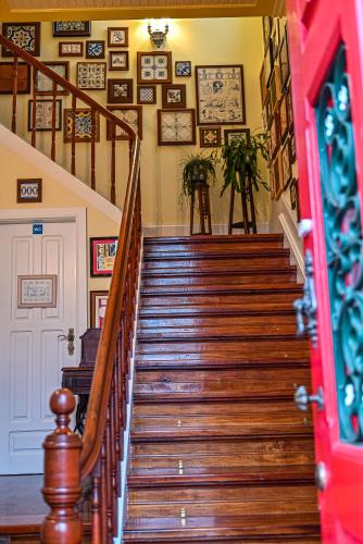  Vintage Balcony Guesthouse in Ovar