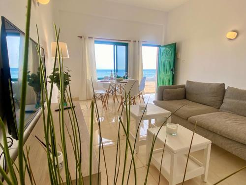 Apartamento 11. Arena y mar