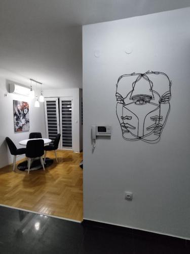 Bianco Rosso Apartment, Skopje (photo 11)