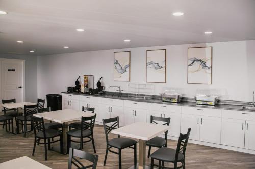 อาหารและเครื่องดื่ม, Bears Ears Inn in แบลนด์ดิง (ยูทาห์)