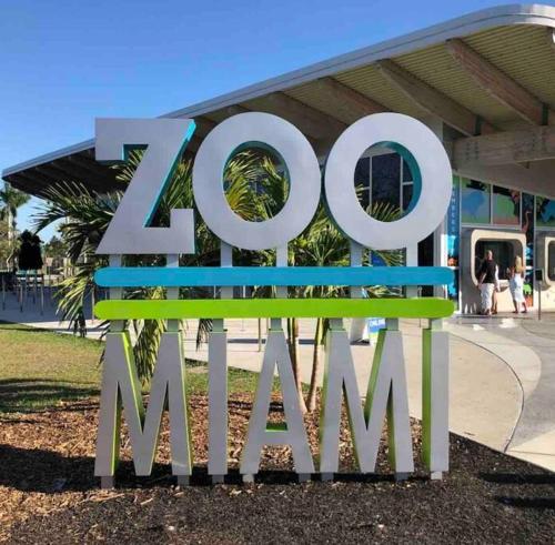 Amazing & cozy Duplex near Zoo Miami ! in South Miami Heights