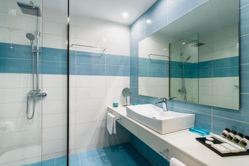 Lagaria Hotel - image 11